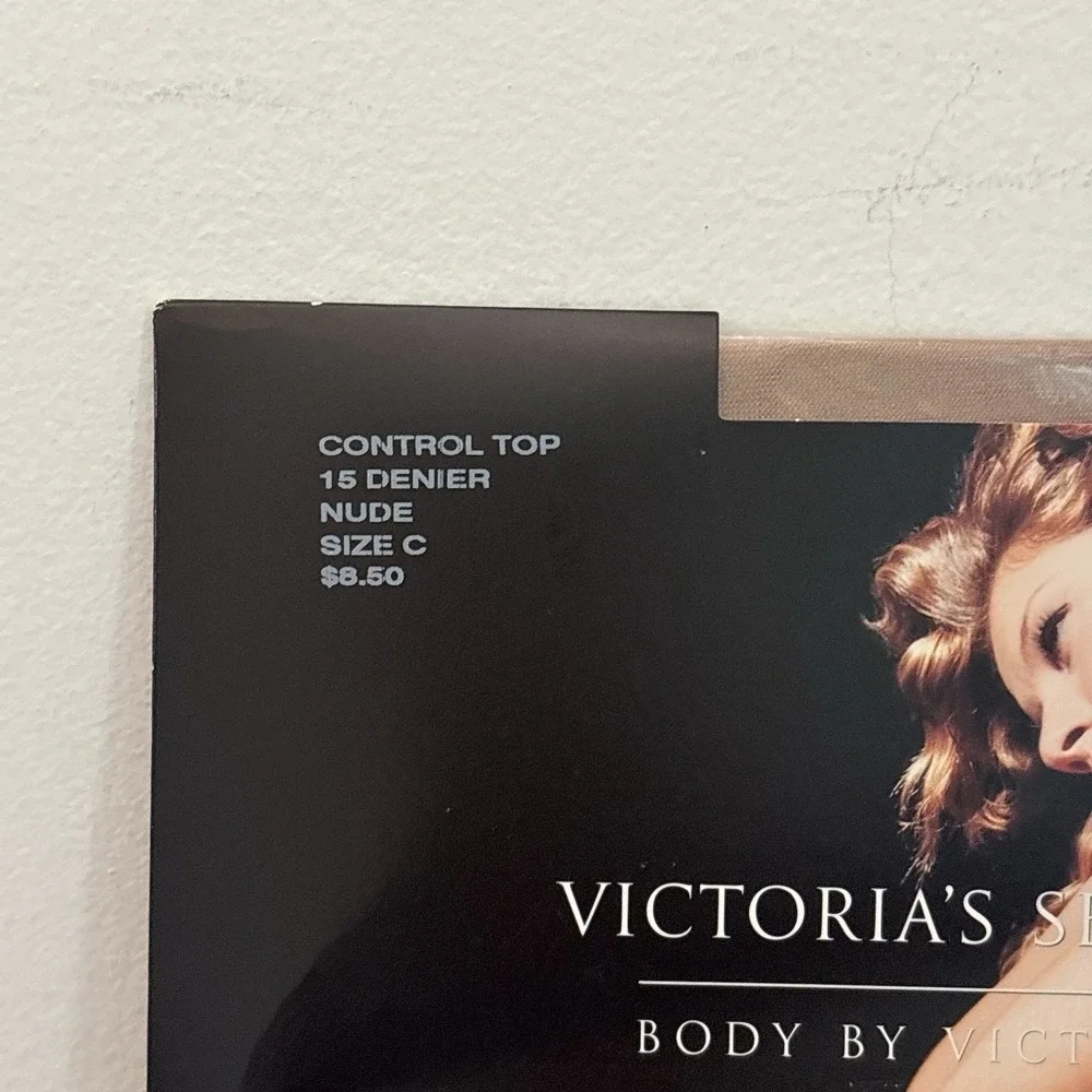 Victoria's Secret Body By Victoria Control Top Pantyhose Size C Nude NWT